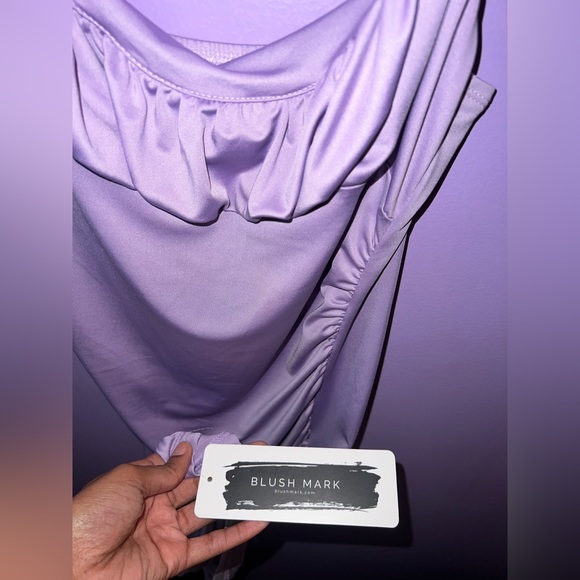 Lavender dress with spaghetti straps, lots of stretch - Picture 3 of 3